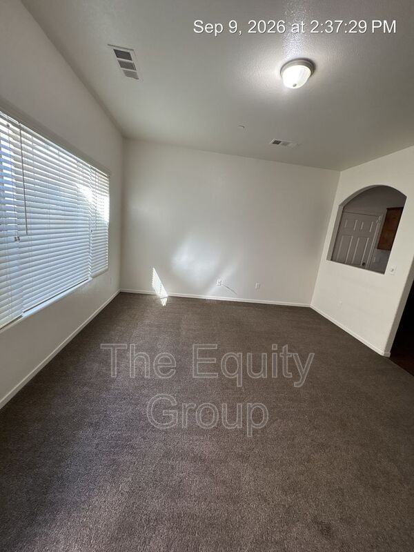 3214 S Villa St - Photo 2 of 15