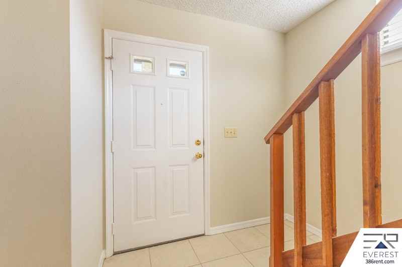 51 Village Dr - Photo 3 of 34
