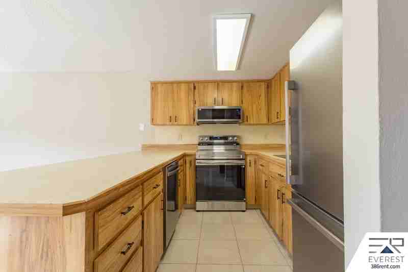 51 Village Dr - Photo 7 of 34