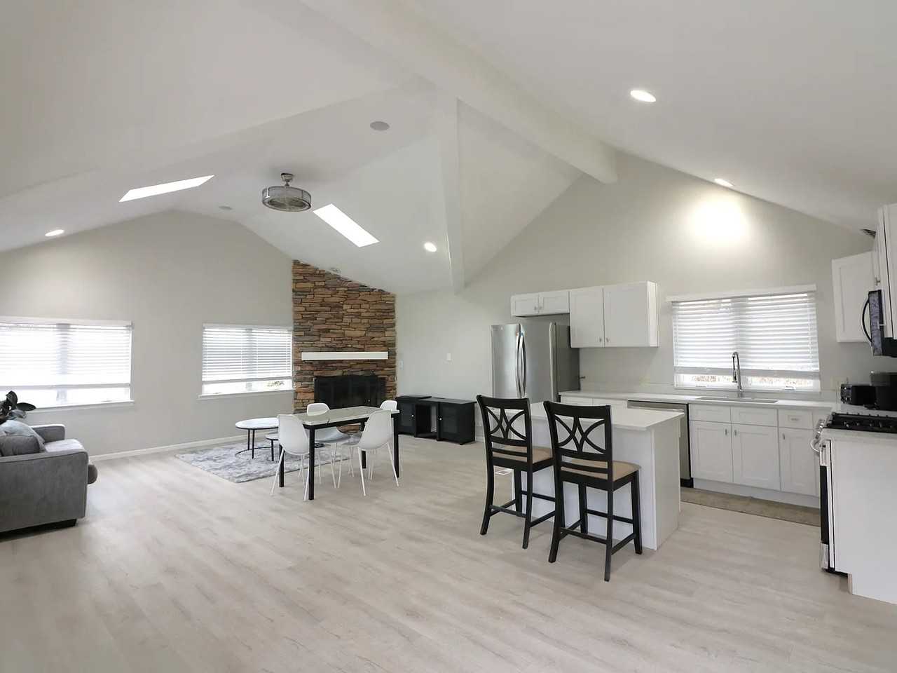 34668 N Nokomis Trl #N - Photo 2 of 6