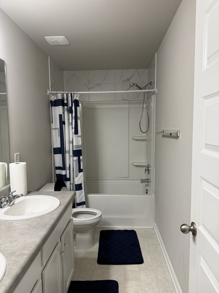 408 Fredrick Dr #3 - Photo 4 of 8