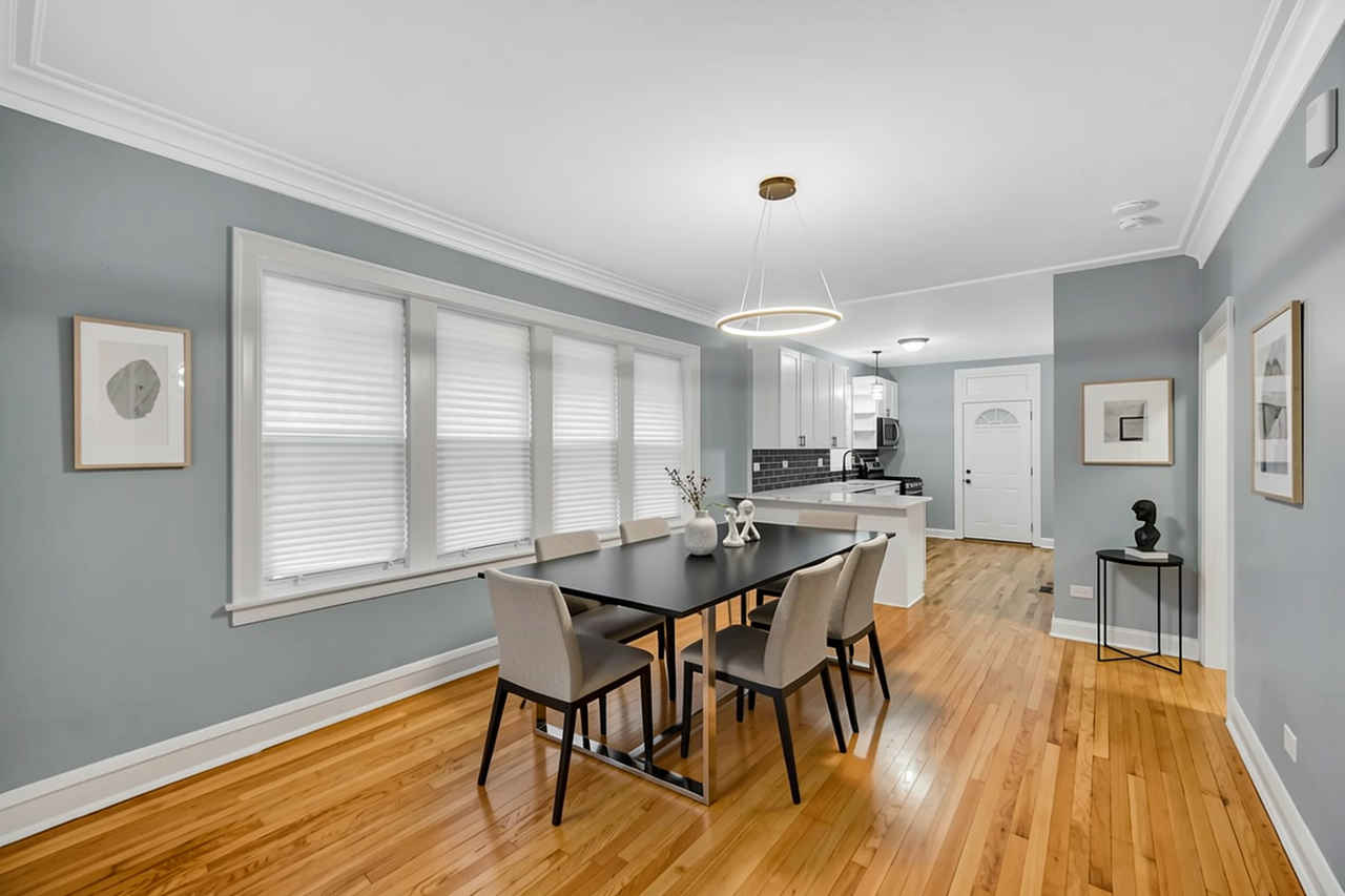 7728 S Bishop St #1 - Photo 2 of 9