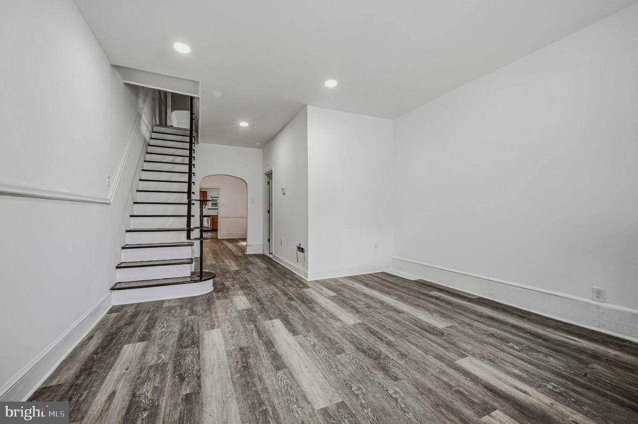 1623 W 4th St #4thST - Photo 3 of 18