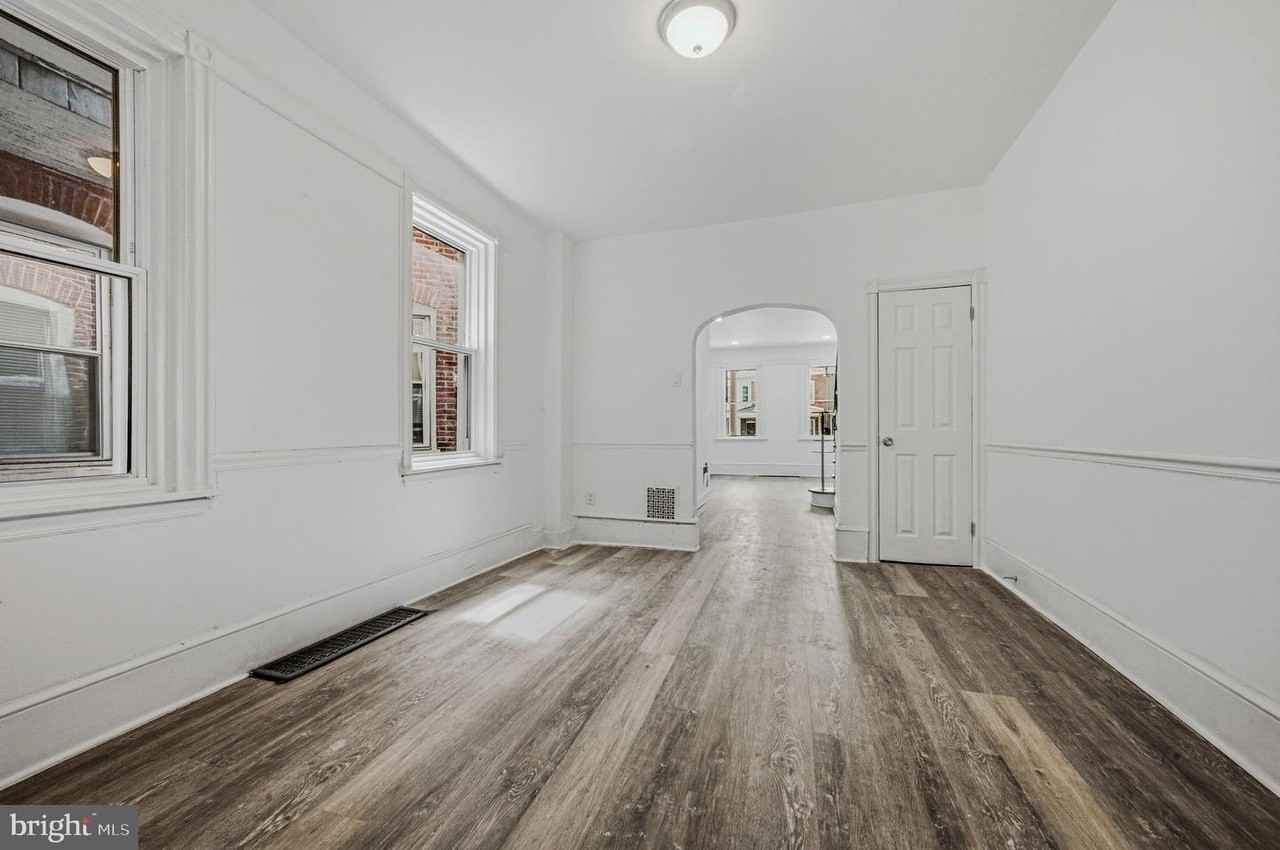 1623 W 4th St #4thST - Photo 6 of 18