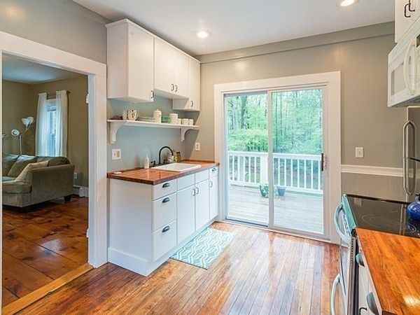 73 Milk St - Photo 3 of 12