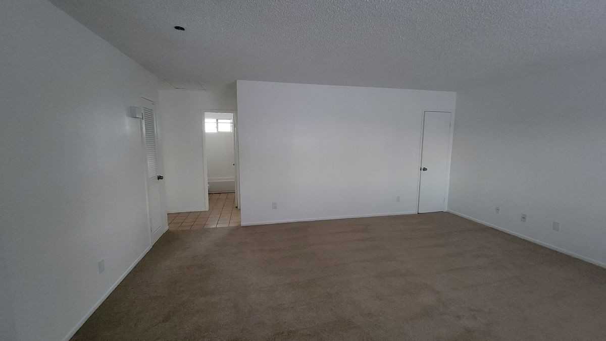 425 Millar Ave ##A - Photo 5 of 10