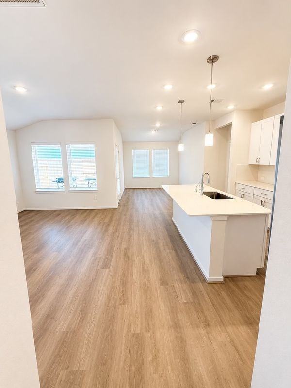8210 Blackwell Cove Dr - Photo 7 of 27