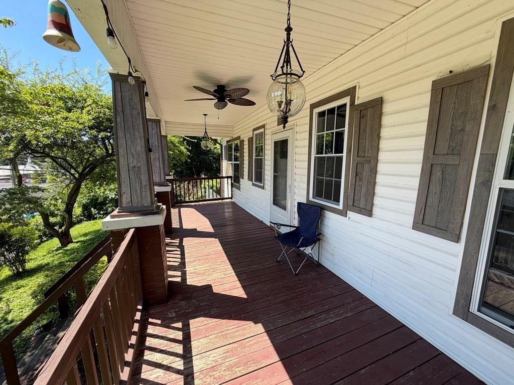 807 Trammell St - Photo 5 of 17