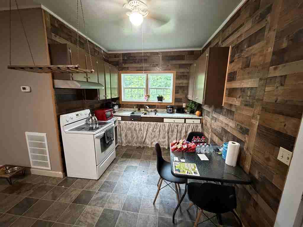 807 Trammell St - Photo 7 of 17