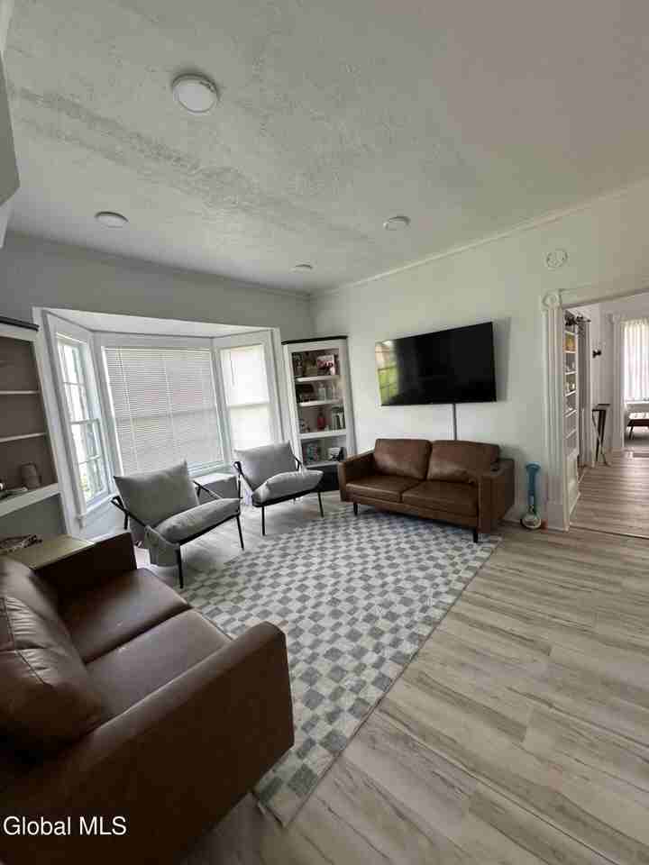 89 2nd Ave - Photo 3 of 18