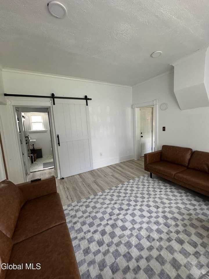 89 2nd Ave - Photo 4 of 18
