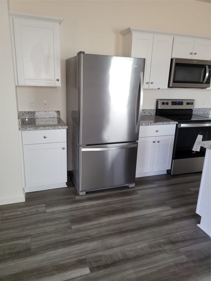567 Firemoon St - Photo 4 of 18