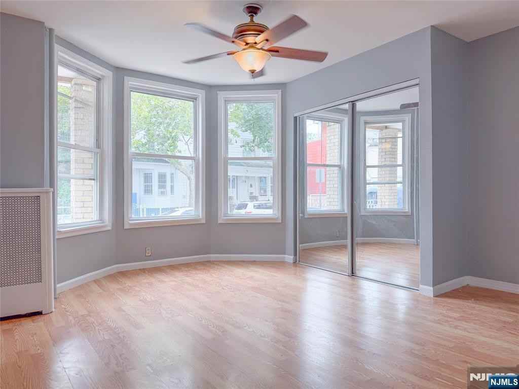 196 Parker St