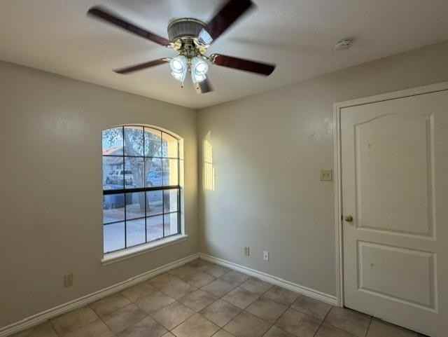 805 Prancer Rd - Photo 6 of 21