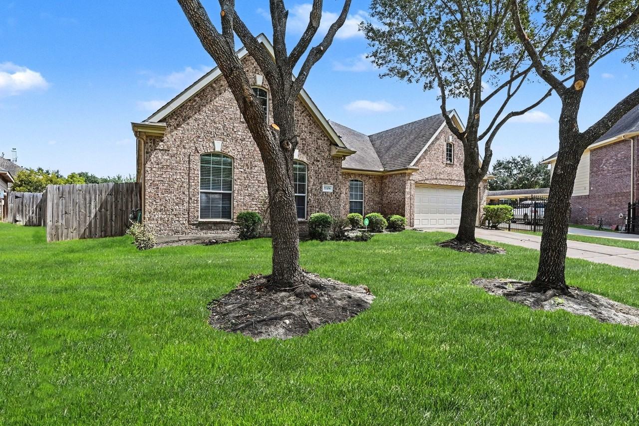 21106 Granite Trail Ln - Photo 2 of 30