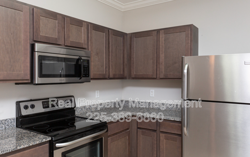 30914 Louisiana Ave #15 - Photo 2 of 12