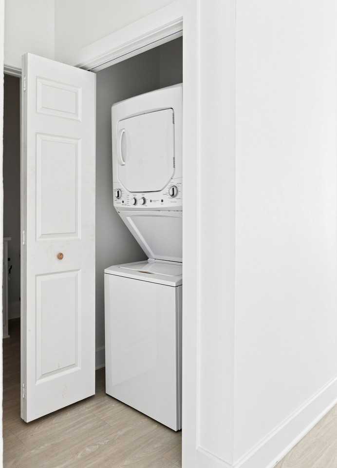 313 Bowie St #NA - Photo 6 of 19