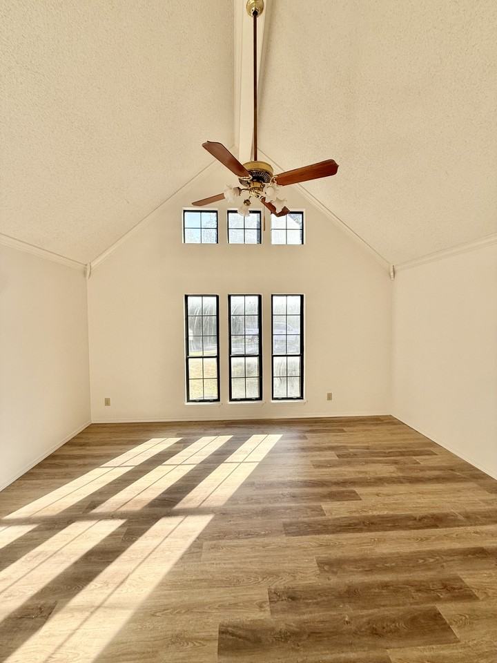 7732 S Kingston Ave #NA - Photo 5 of 40