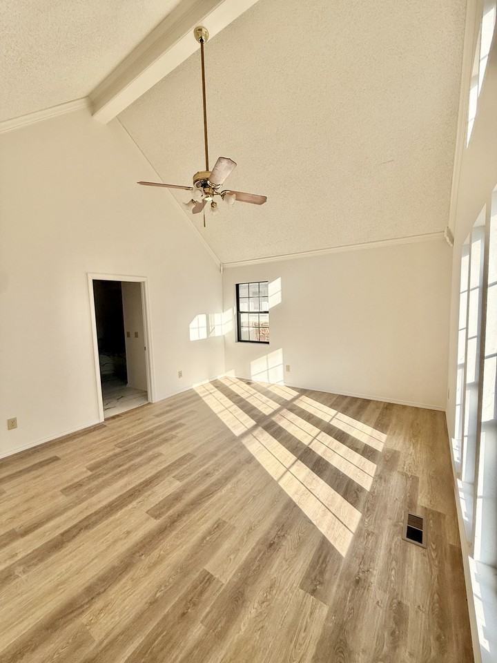 7732 S Kingston Ave #NA - Photo 6 of 40