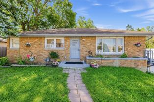 2841 W Rawson Ave #NA - Photo 1 of 1