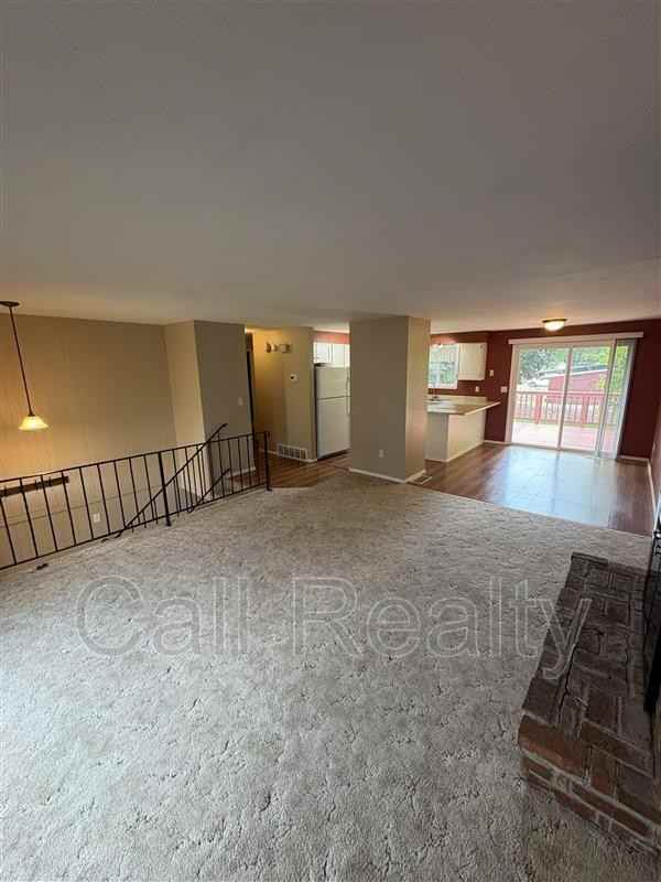 309 N Mayhew Rd - Photo 2 of 17