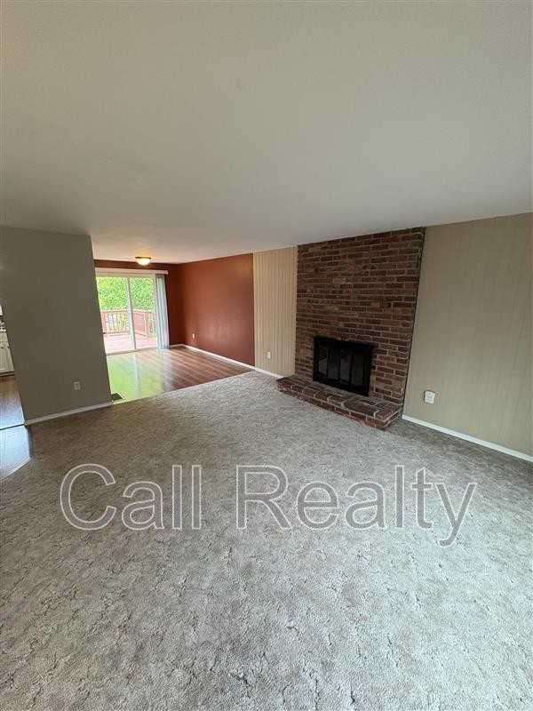 309 N Mayhew Rd - Photo 3 of 17