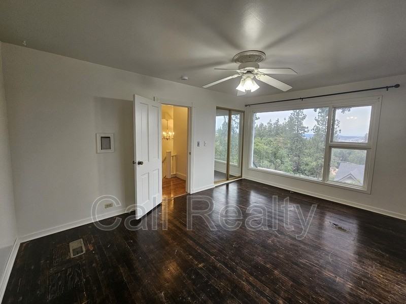 350 E 10th Ave - Photo 7 of 27
