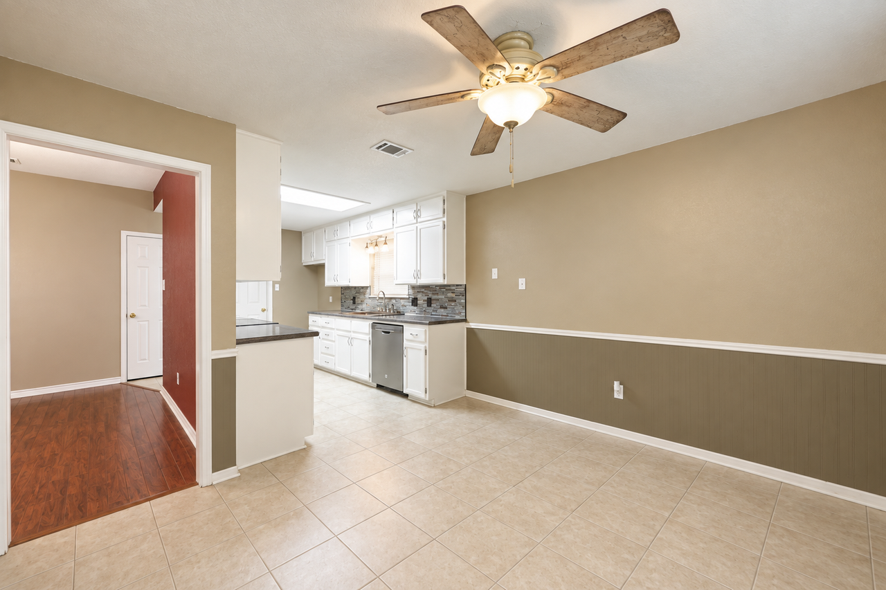 112 Tiger Cir - Photo 6 of 17
