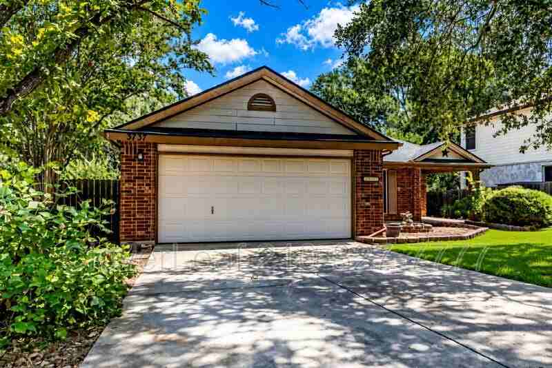 3737 Limestone Mesa - Photo 4 of 37