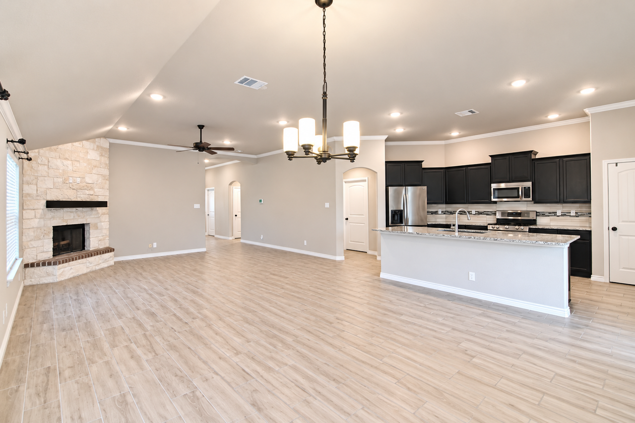 5105 Colina Dr - Photo 7 of 20