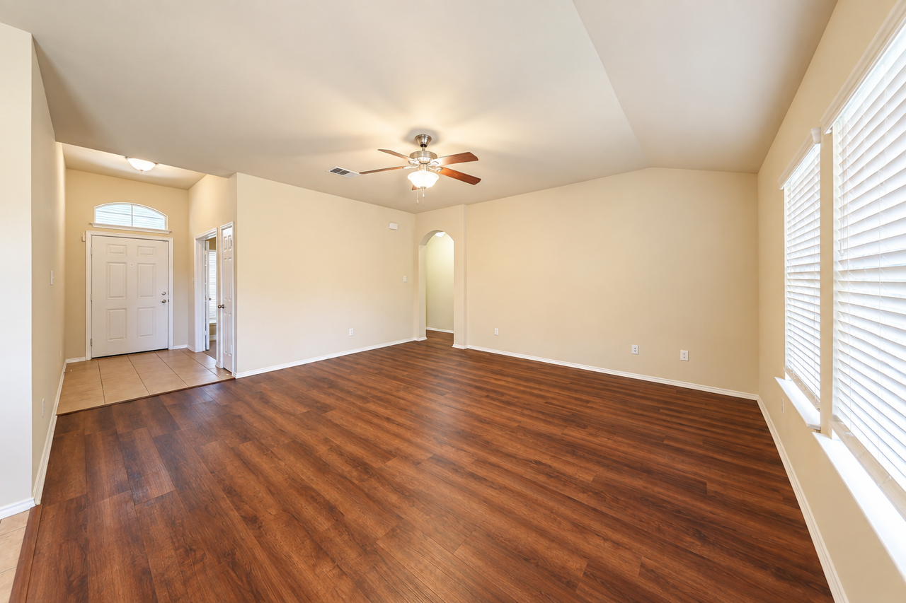 9300 Cricket Dr - Photo 6 of 20