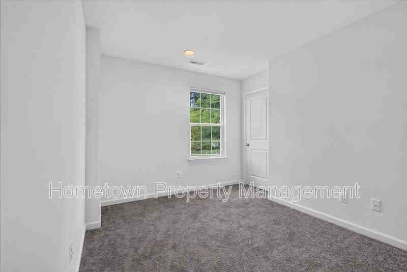 7204 Hidden Meadow Ln - Photo 3 of 43