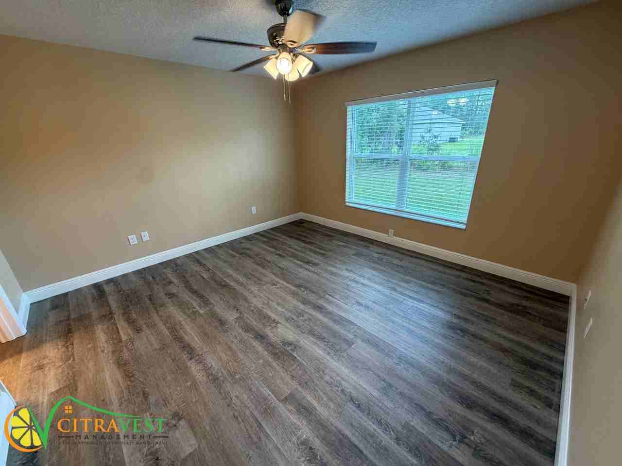 2002 W Wavecrest Dr - Photo 5 of 14