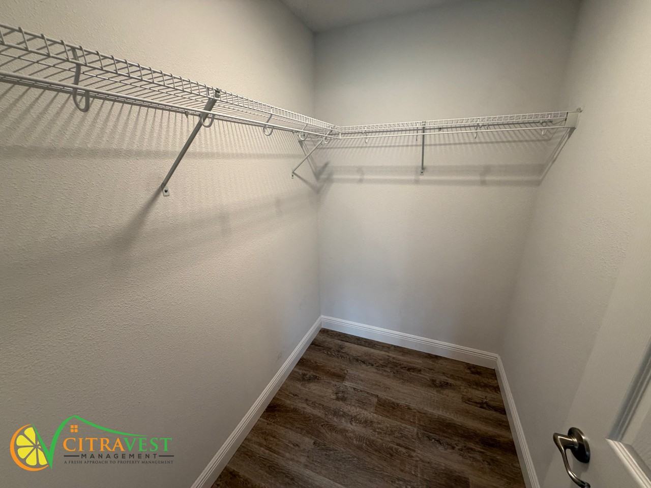 2002 W Wavecrest Dr - Photo 6 of 14