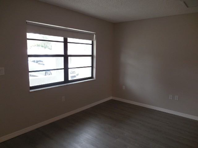 6169 Piedmont Dr - Photo 3 of 38