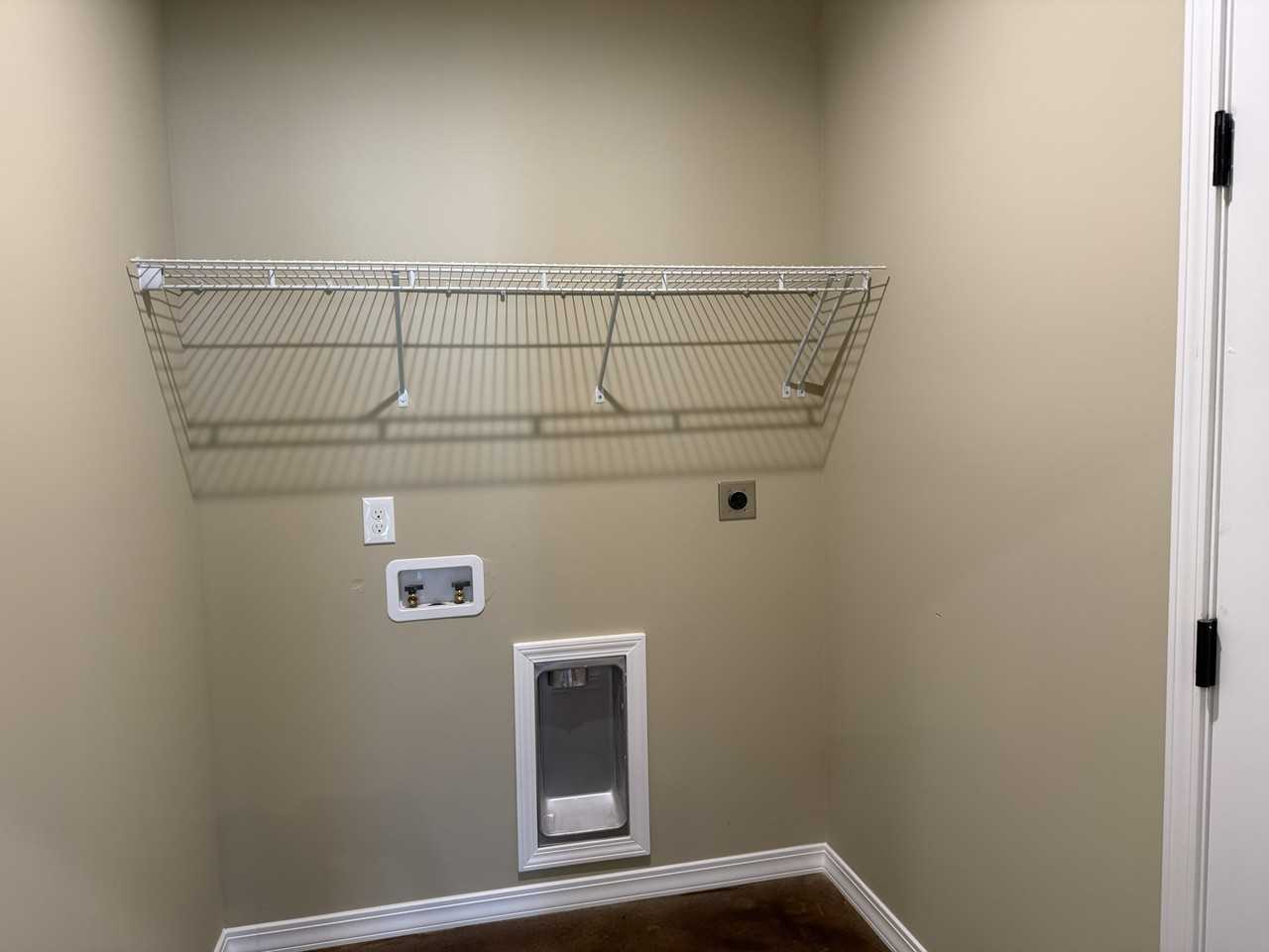 12810A Churchill Dr - Photo 6 of 18