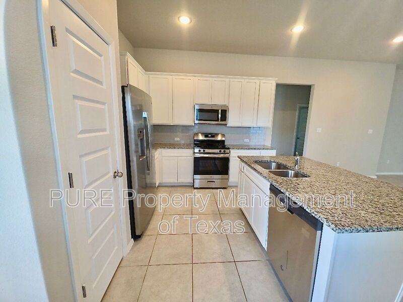 17103 Alturas Ave - Photo 7 of 23