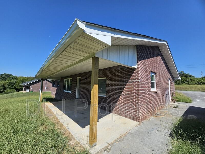 1102 Hicks Rd - Photo 2 of 12