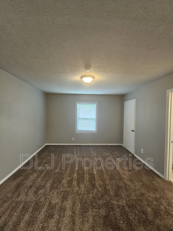 2183 W Highway 25 70 #3 - Photo 5 of 7