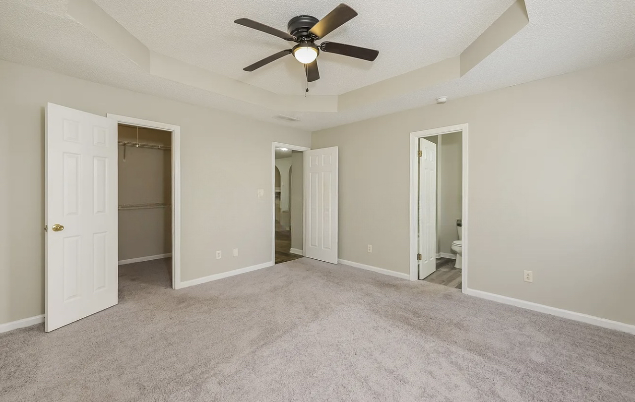 6381 Ariaal Dr - Photo 4 of 6