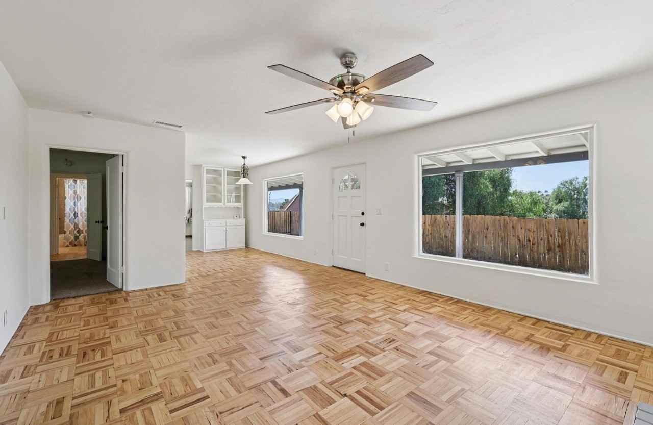 203 D St - Photo 4 of 21