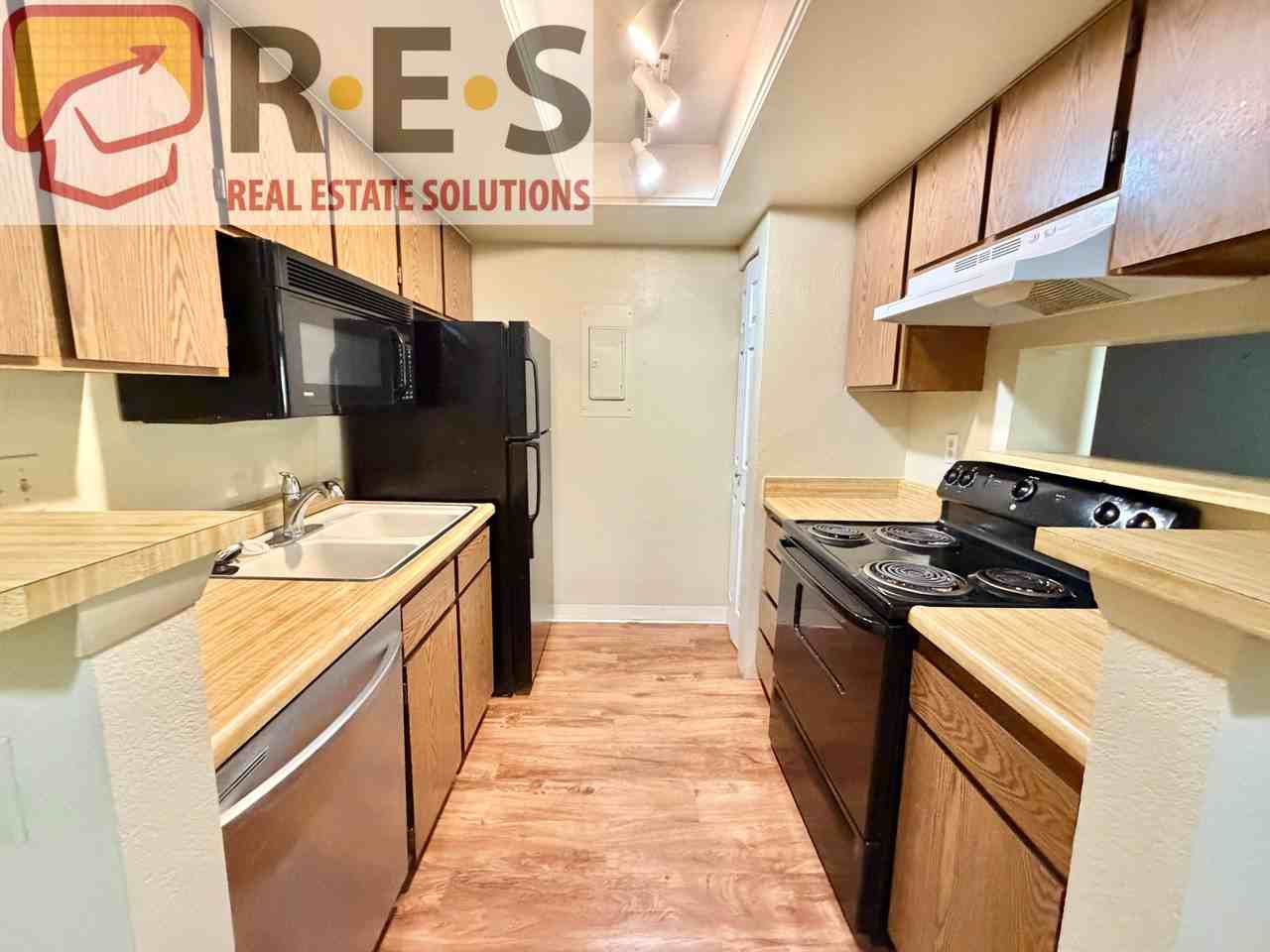 14414 E Colorado Dr #202 - Photo 3 of 10