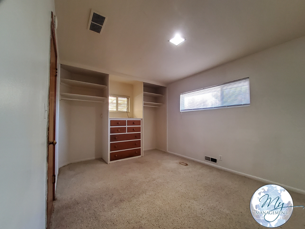 229 Carney St - Photo 5 of 7