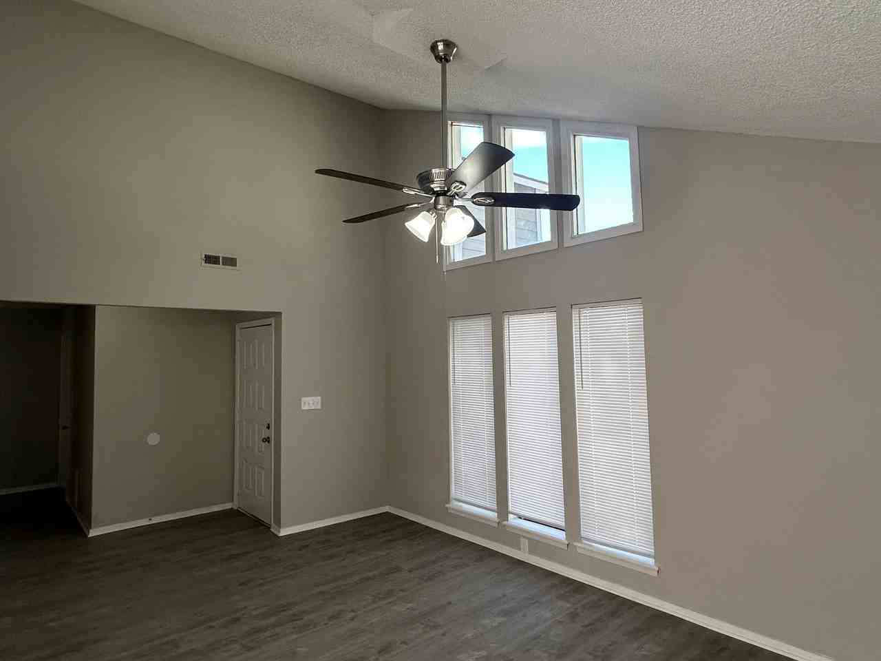 536 W 147th St S - Photo 3 of 16