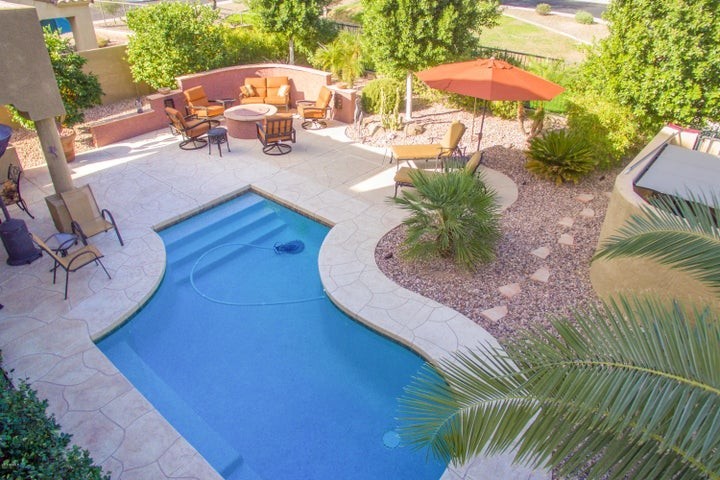 12158 W Lone Tree Trl - Photo 3 of 24