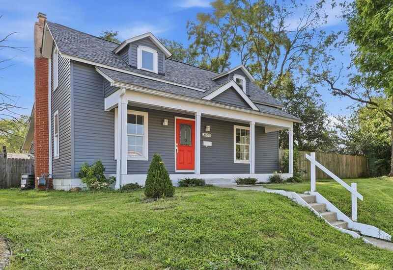 2550 East Ave - Photo 2 of 28