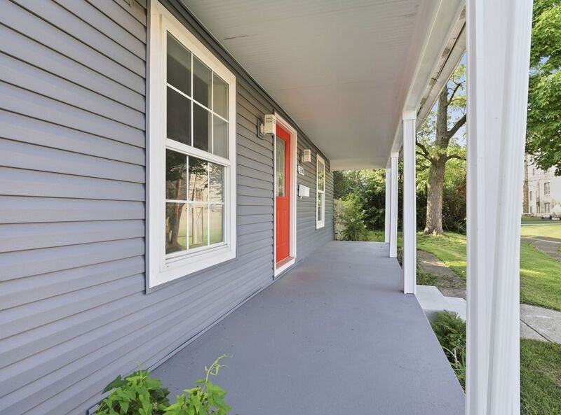 2550 East Ave - Photo 5 of 28