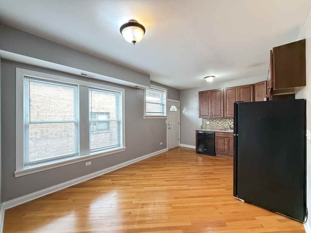 1642 W Pratt Blvd #3D - Photo 7 of 21