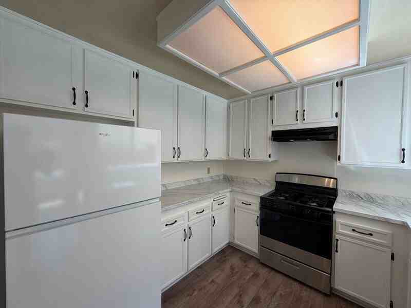 720 Valley Crest Dr - Photo 3 of 27