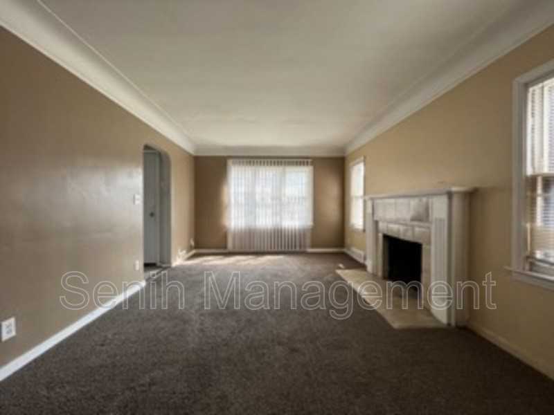 5051 Berkshire St - Photo 7 of 12